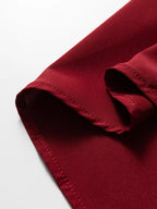 Robe mini maille côtelée col volant - vue finale illustrant l'élégance romantique et moderne - Silhouette-chic
