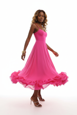 Robe Midi Bretelles Fines Ourlet Volants Organza — Grâce & Élégance