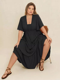 Robe Maxi Boho à Volants Grande Taille Manches Papillon - L'Élégance Bohème | Silhouette-Chic