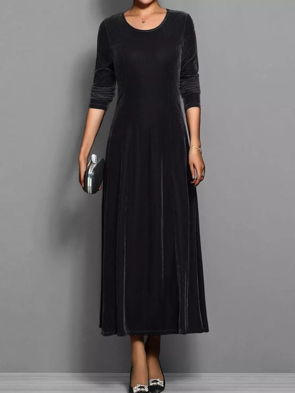 Robe Velours Manches Longues Coupe Évasée - Luxe Doux Hiver | Silhouette-Chic