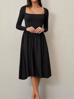 Robe Midi Col Carré Manches Longues Froncée - Élégance Romantique Moderne | Silhouette-Chic