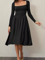Robe Midi Col Carré Manches Longues Froncée - Élégance Romantique Moderne | Silhouette-Chic