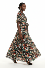 Robe Maxi Fleurie Col V Froufrous Manches Courtes Ceinture Nouée