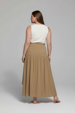 Jupe Grande Taille Asymétrique High-Low Ceinture à Nouer - Style Moderne Inclusif | Silhouette-Chic