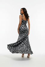 Robe Caraco Froncée à Fente et Encolure Cœur | Silhouette-Chic