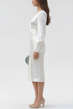 Robe Cache-Cœur Manches Longues - Élégance Féminine Intemporelle | Silhouette-Chic