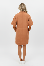 Robe Col Johnny Manches Courtes Poches Rétro - Style Vintage Chic | Silhouette-Chic