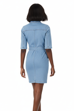 Robe en Jean Zippée à Manches Courtes — Style Urbain Chic