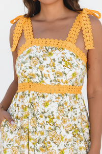 La Robe Maxi Florale qui Célèbre Votre Féminité