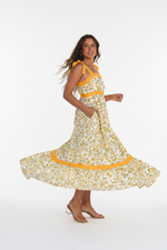 La Robe Maxi Florale qui Célèbre Votre Féminité