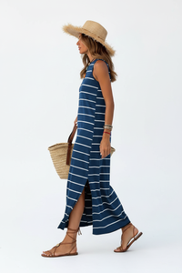 Robe Maxi Rayée Dos Ouvert - Bleu Gris avec Fentes | Silhouette-Chic