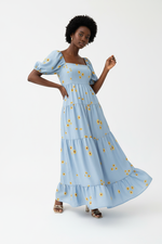Robe Maxi Étagée Imprimé Marguerites Manches Bouffantes - La Fraîcheur Champêtre | Silhouette-Chic