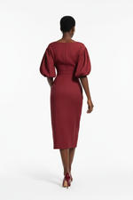 Robe Midi À Col Bateau et Manches Bouffantes — Architecture & Féminité