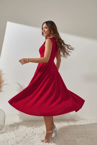 Robe Midi Sans Manches Détails Perles - L'Élégance Raffinée | Silhouette-Chic