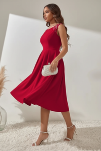 Robe Midi Sans Manches Détails Perles - L'Élégance Raffinée | Silhouette-Chic
