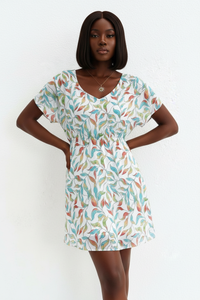 Robe Mini Imprimée à Manches Courtes - L'Élégance Imprimée