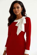 Robe Fourreau à Nœud Papillon et Poignets Contrastants — Chic & Audacieux