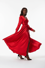 Robe Portefeuille Maxi Satin – Col en V & Fente Latérale