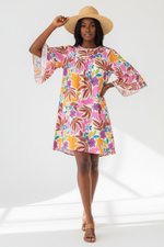 La Robe qui Sent les Vacances — Tunique Florale Tropicale Manches Évasées | Silhouette-Chic